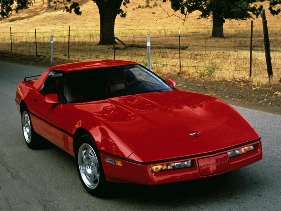  Chevrolet Corvette Convertible 1986 года  (фото 6 из 23)